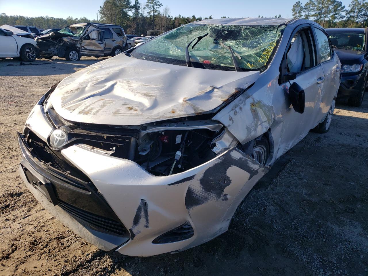 Photo 2 from auction – 2017 TOYOTA COROLLA L with VIN 5YFBURHE0HP706680