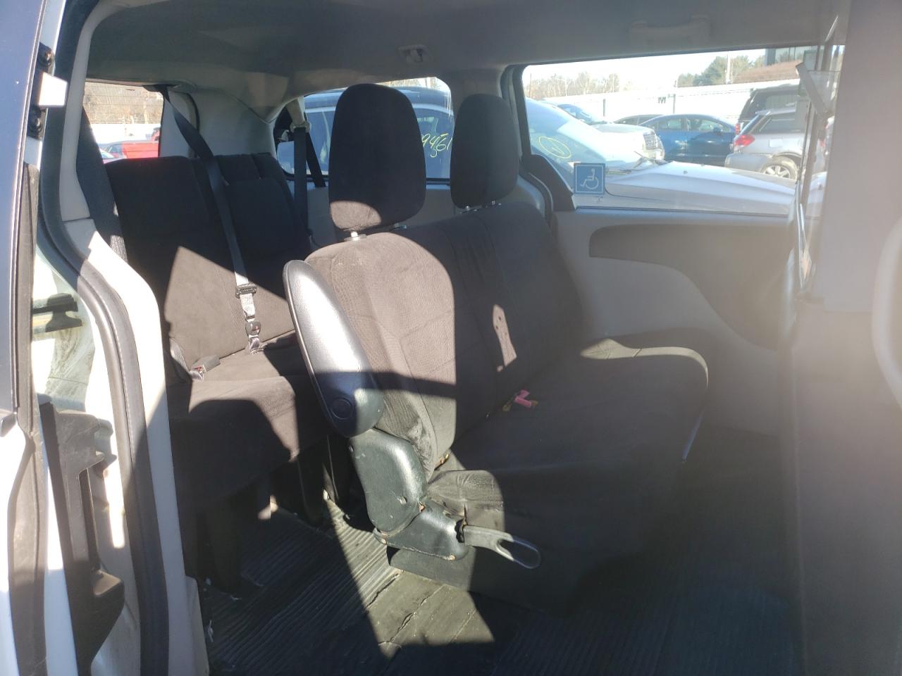 Photo 6 from auction – 2013 DODGE GRAND CARA with VIN 2C4RDGBG0DR505921