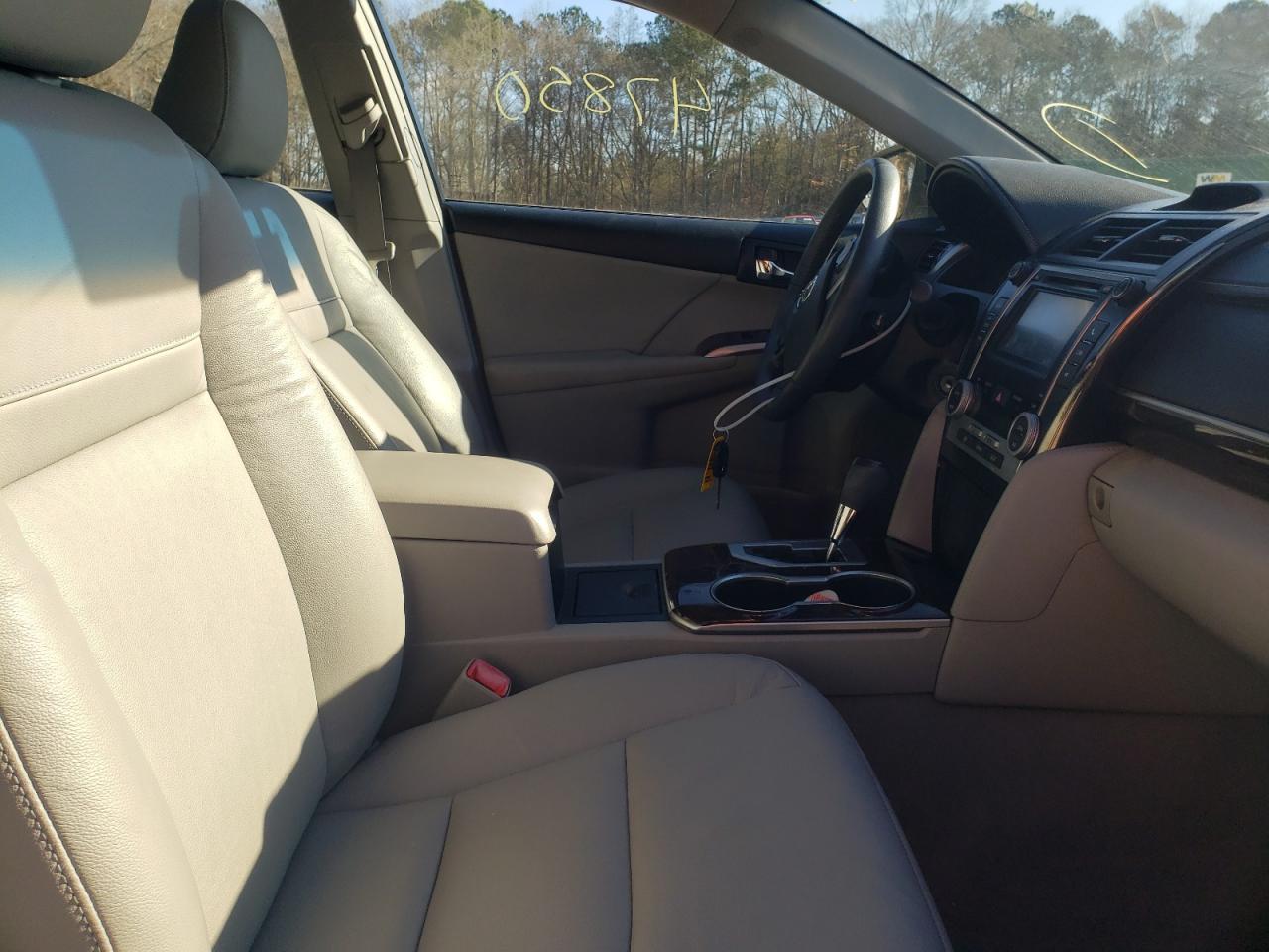 Photo 5 from auction – 2012 TOYOTA CAMRY BASE with VIN 4T1BF1FK8CU144667