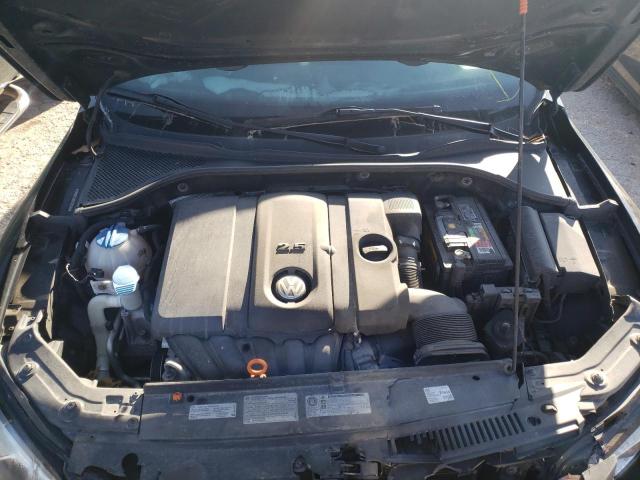 Photo 7 from auction – 2012 VOLKSWAGEN PASSAT SE with VIN 1VWBP7A3XCC062480