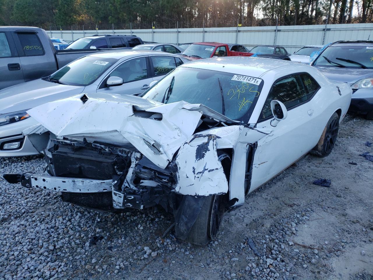 Photo 2 from auction – 2015 DODGE CHALLENGER with VIN 2C3CDZAG8FH810924