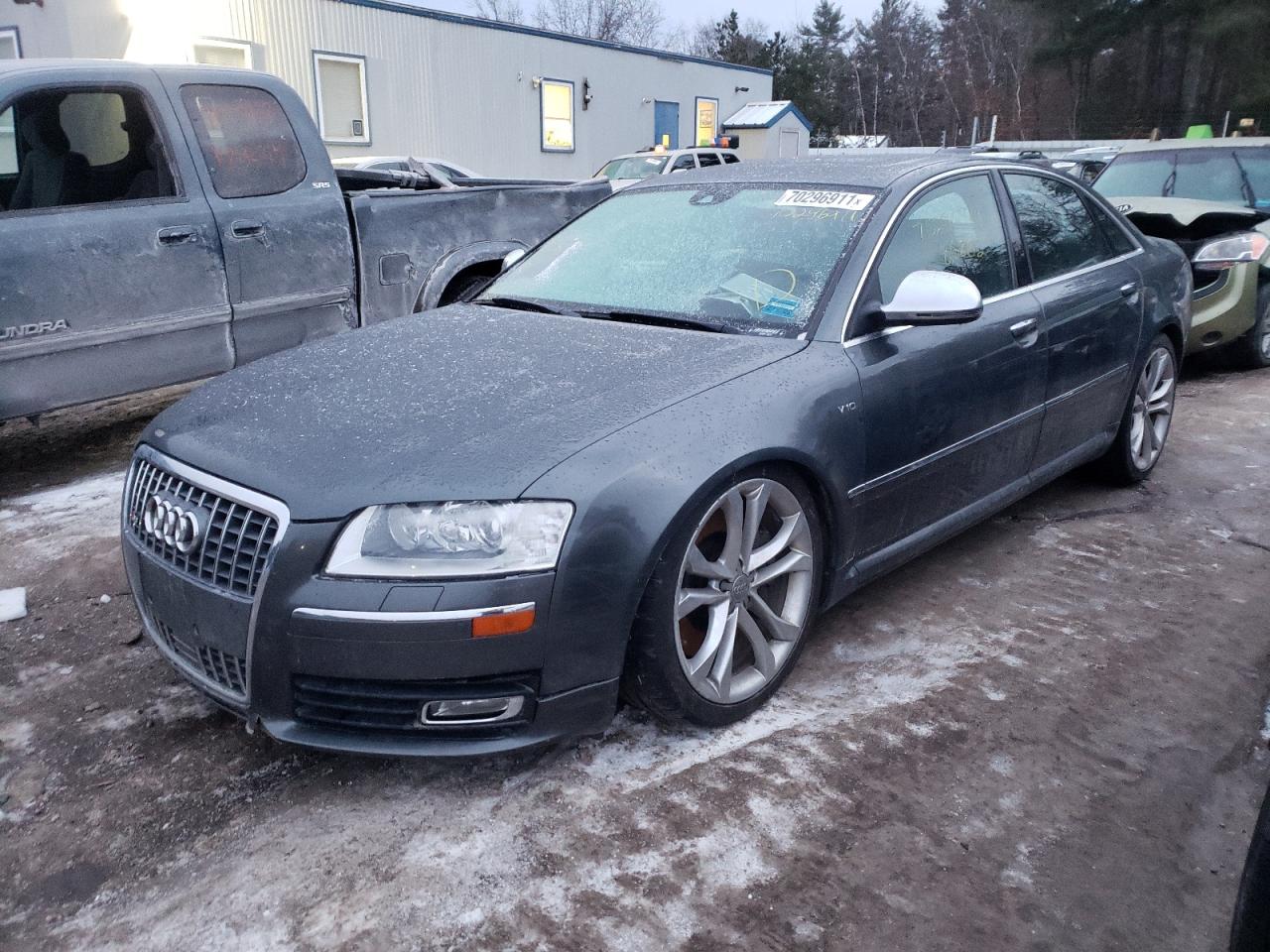 Photo 2 from auction – 2009 AUDI S8 QUATTRO with VIN WAUPN94E89N000822