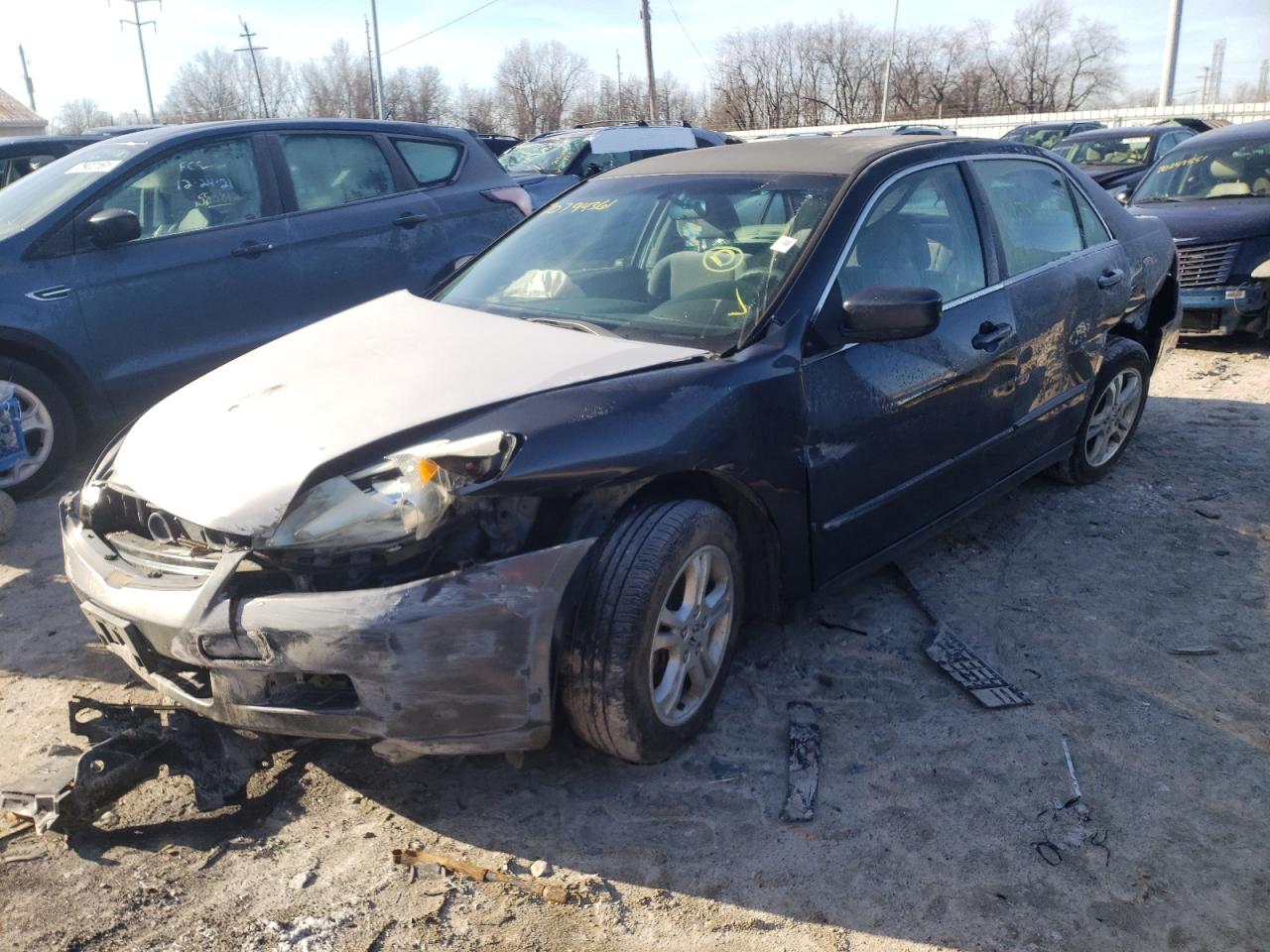 Photo 2 from auction – 2007 HONDA ACCORD SE with VIN JHMCM56317C013752