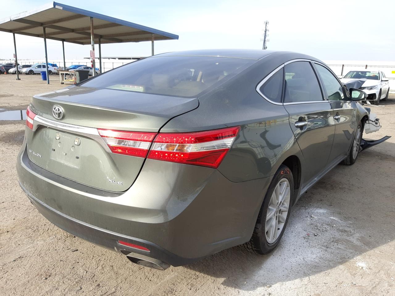 Photo 4 from auction – 2013 TOYOTA AVALON BAS with VIN 4T1BK1EB0DU035487