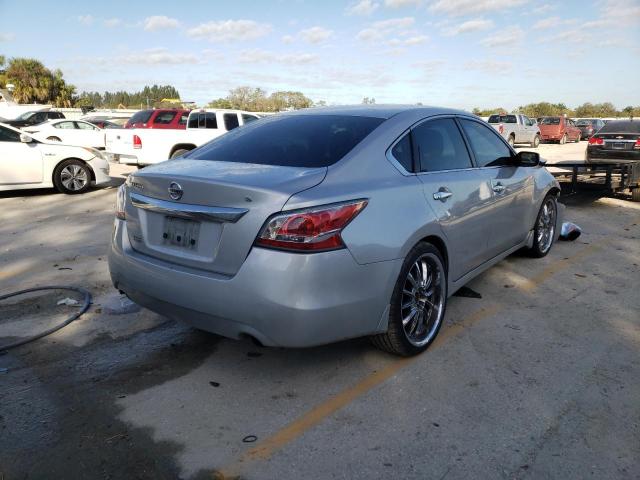 Photo 4 from auction – 2015 NISSAN ALTIMA 2.5 with VIN 1N4AL3AP2FC572676