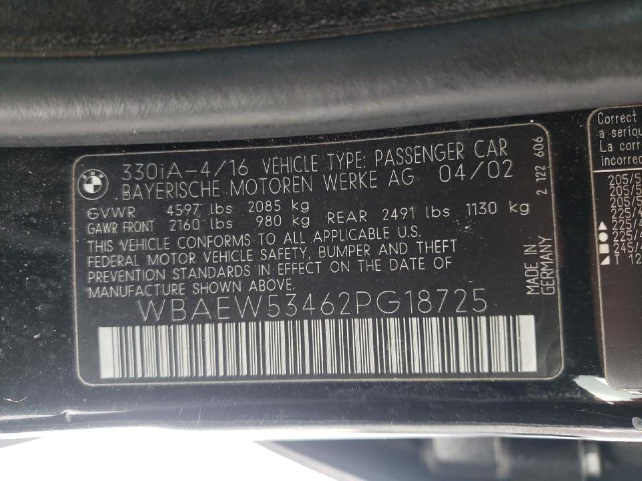 Photo 10 from auction – 2002 BMW 330XI with VIN WBAEW53462PG18725