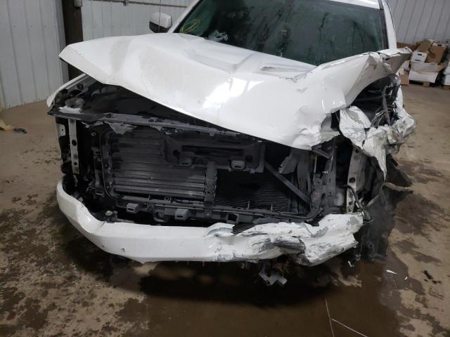 Photo 9 from auction – 2018 CHEVROLET SILVERADO with VIN 3GCUKREC4JG262068