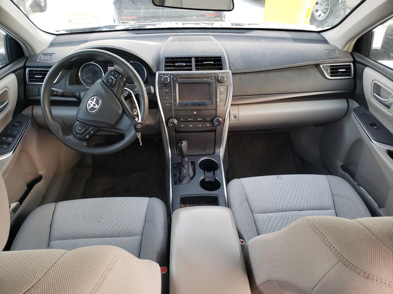 Photo 9 from auction – 2016 TOYOTA CAMRY LE with VIN 4T4BF1FK5GR583255