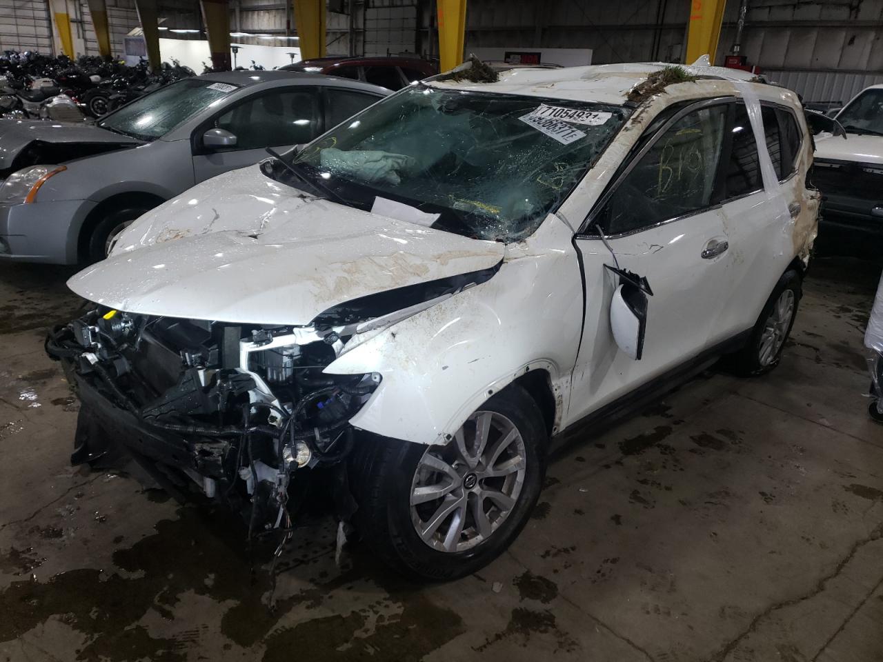 Photo 2 from auction – 2020 NISSAN ROGUE S with VIN KNMAT2MTXLP530547