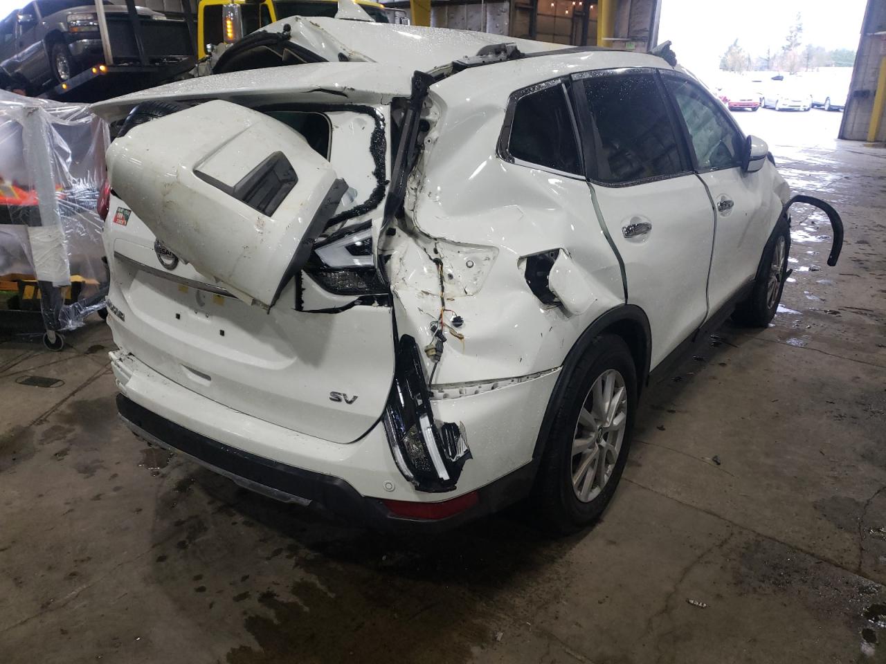 Photo 4 from auction – 2020 NISSAN ROGUE S with VIN KNMAT2MTXLP530547