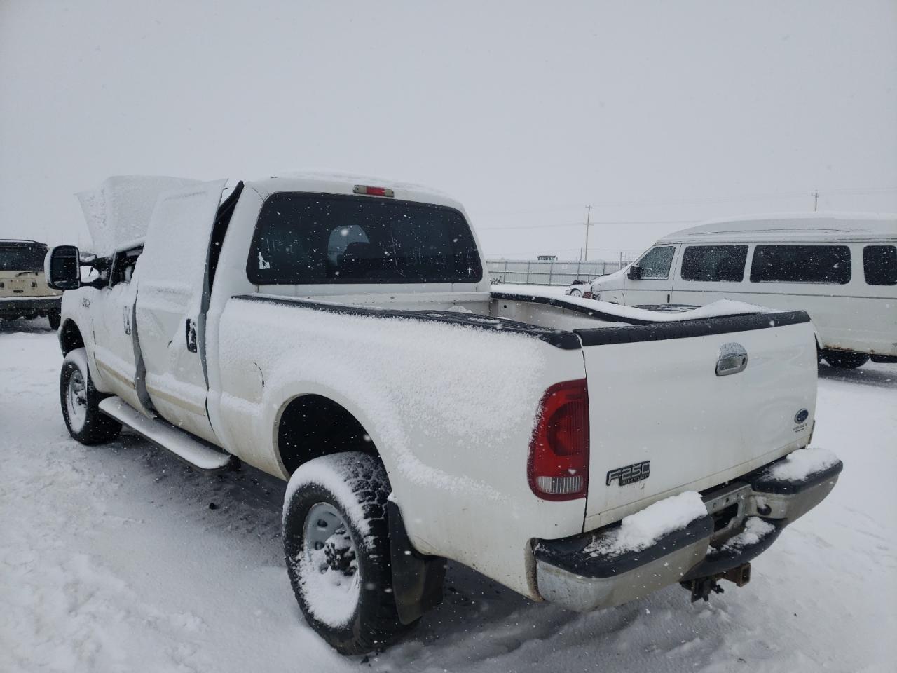Photo 3 from auction – 2003 FORD F250 SUPER with VIN 1FTNW21L43EC86080