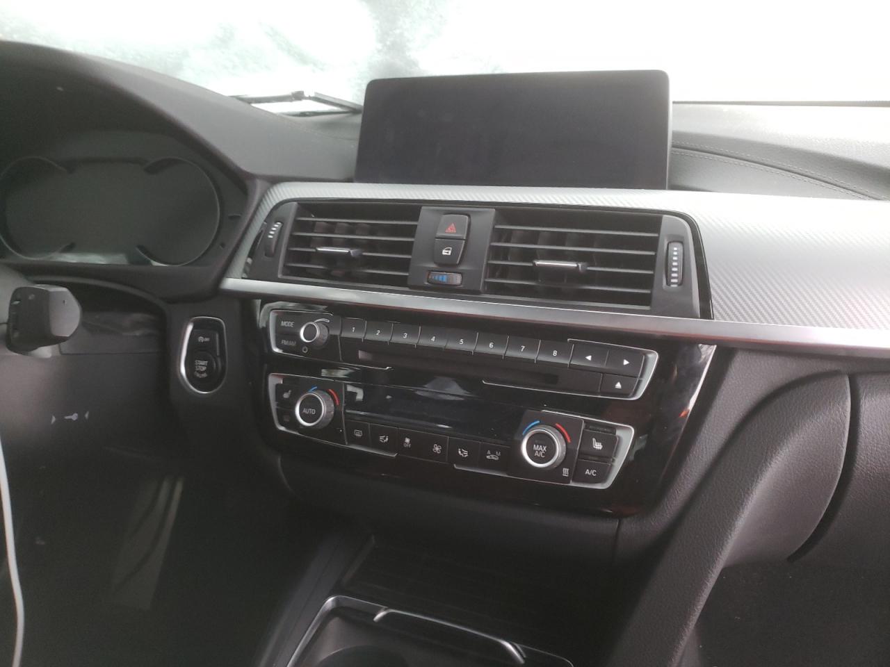 Photo 9 from auction – 2018 BMW 340 XI with VIN WBA8B7C54JA583226