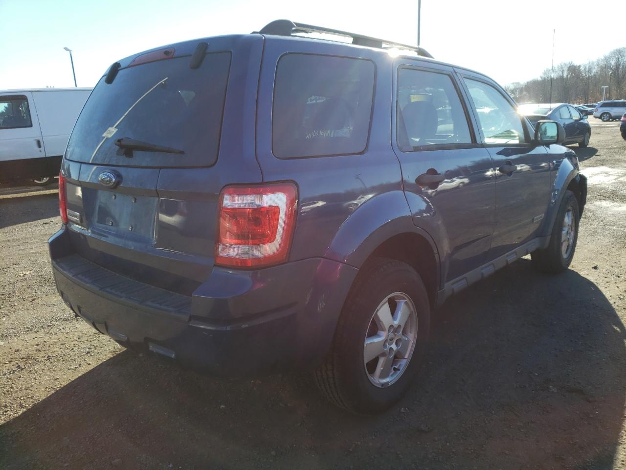 Photo 4 from auction – 2008 FORD ESCAPE XLT with VIN 1FMCU03178KA90202