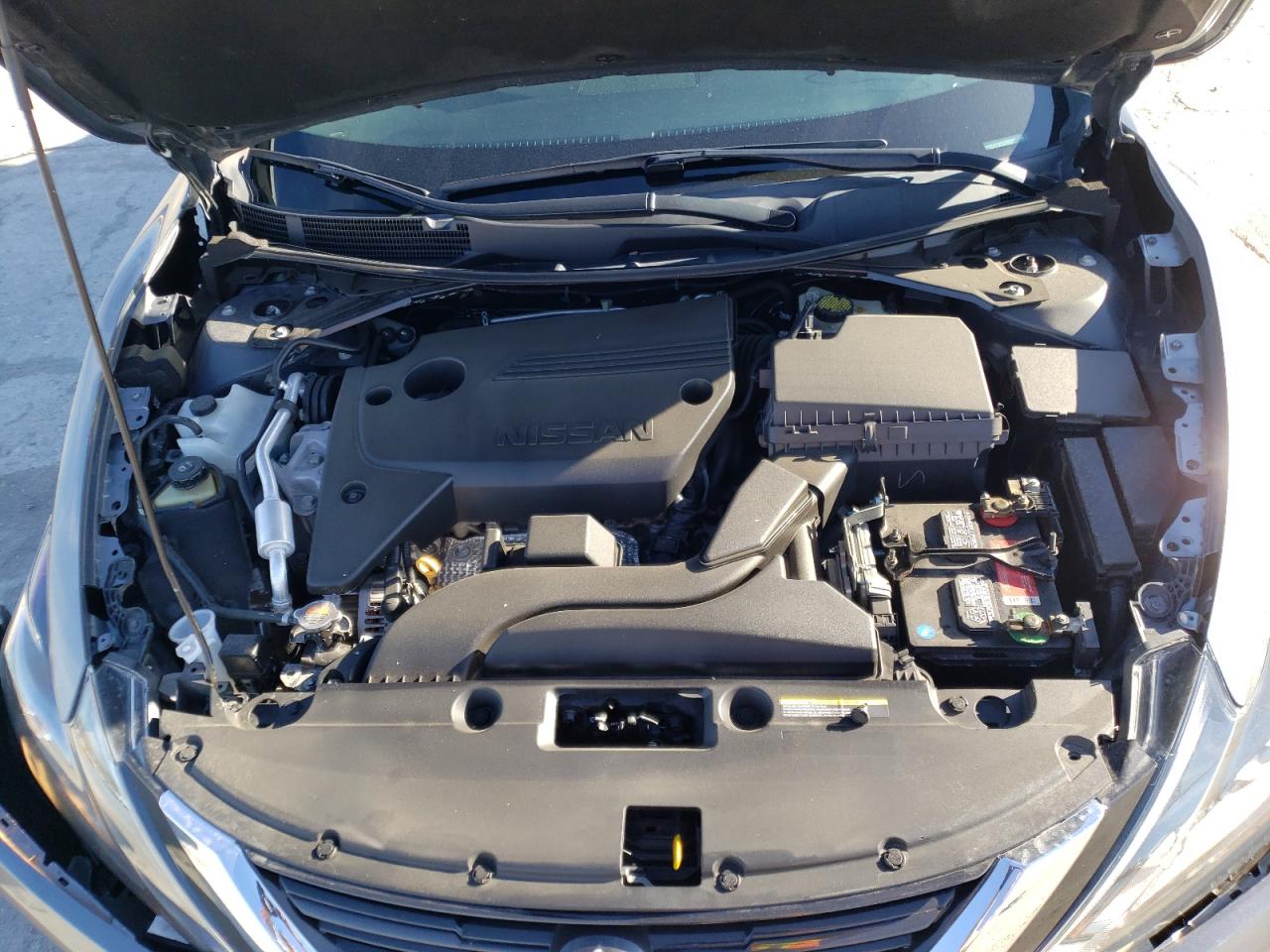 Photo 7 from auction – 2017 NISSAN ALTIMA 2.5 with VIN 1N4AL3AP5HC298313