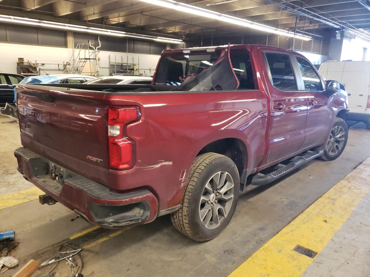 Photo 4 from auction – 2019 CHEVROLET SILVERADO with VIN 1GCUYEED7KZ227557