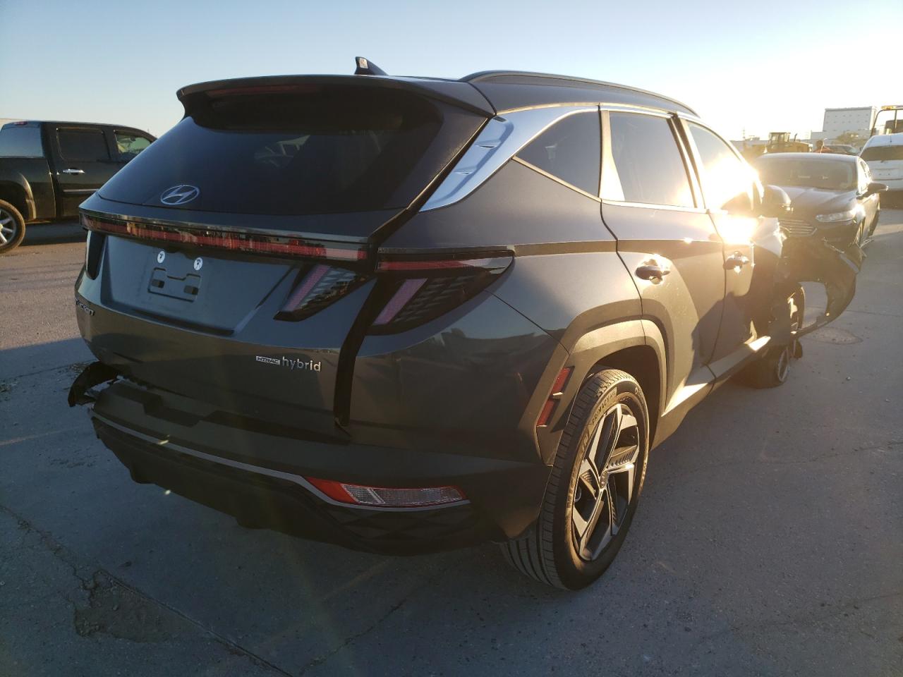 Photo 4 from auction – 2022 HYUNDAI TUCSON SEL with VIN KM8JFCA18NU037899
