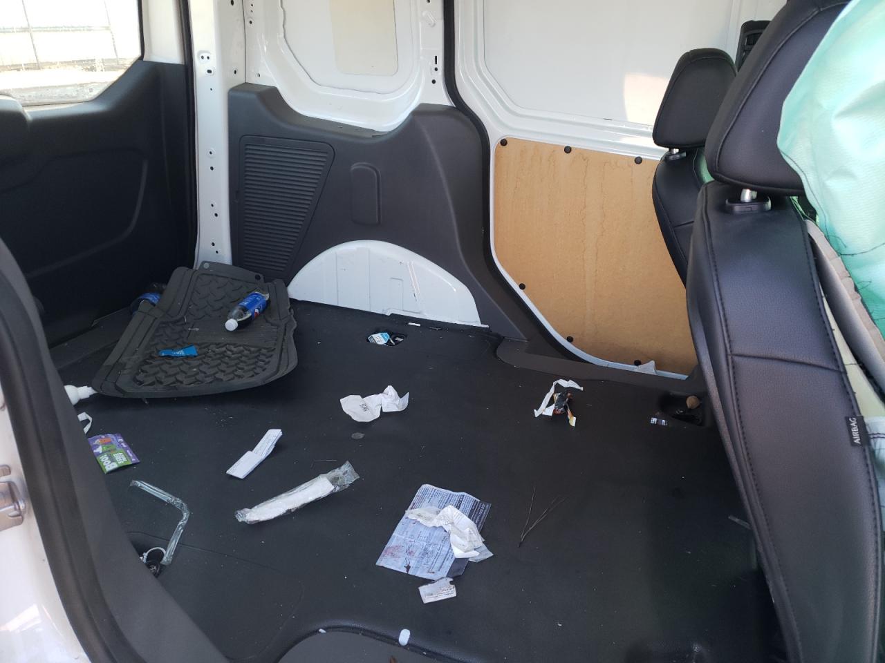 Photo 6 from auction – 2019 FORD TRANSIT CO with VIN NM0LE6E2XK1385489