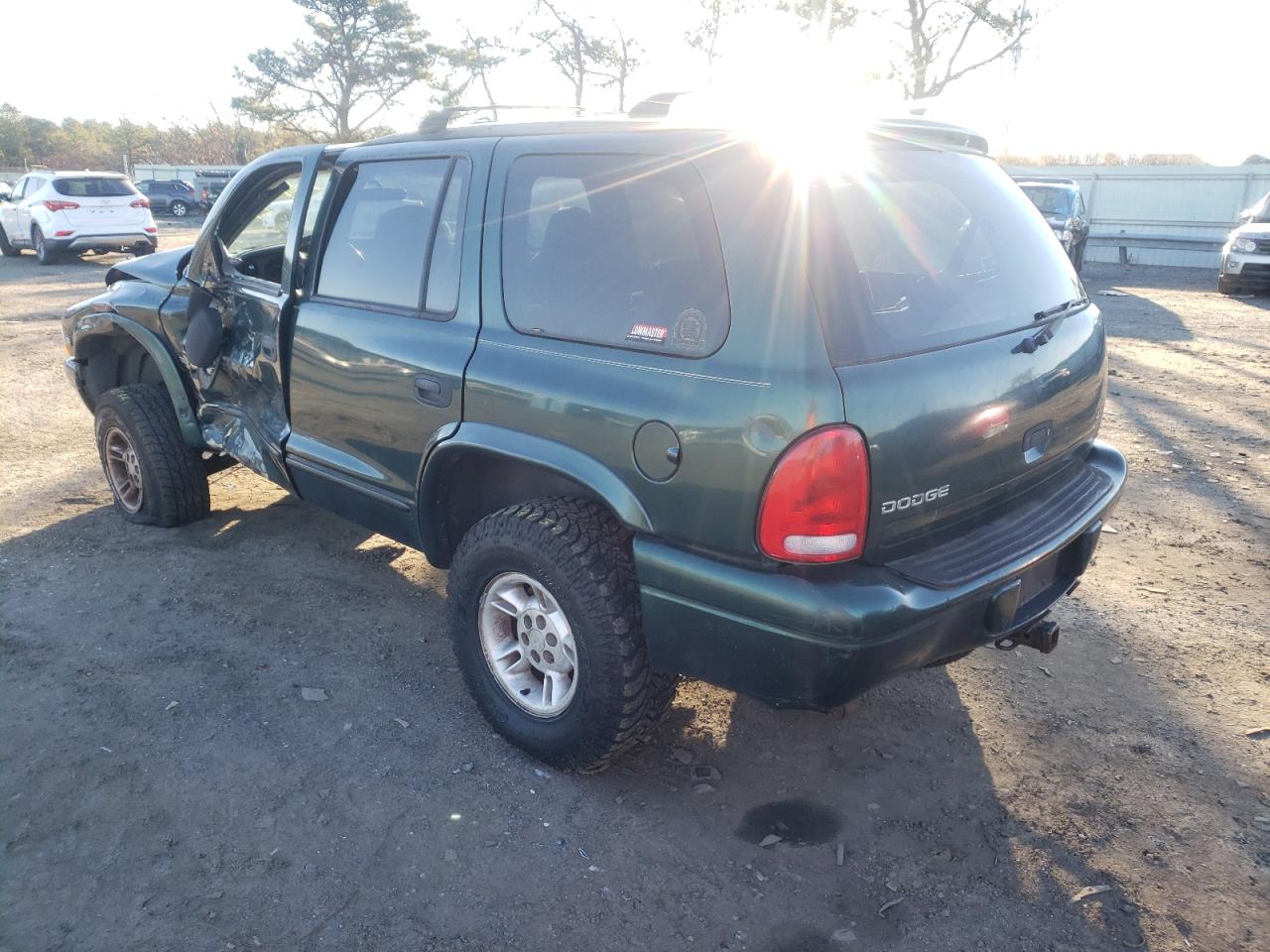 Photo 3 from auction – 2000 DODGE DURANGO with VIN 1B4HS28Z6YF177993