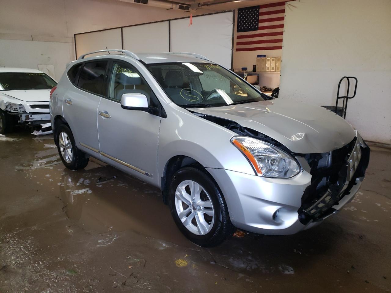 NISSAN ROGUE S 2013 with VIN JN8AS5MT3DW546587 - Photo from auction