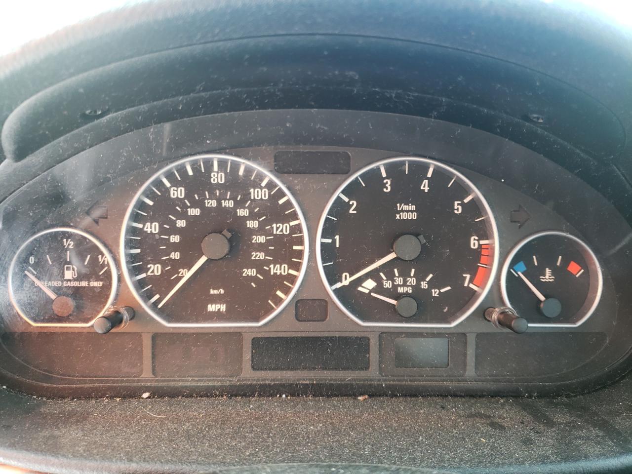 Photo 8 from auction – 2002 BMW 330XI with VIN WBAEW53462PG18725