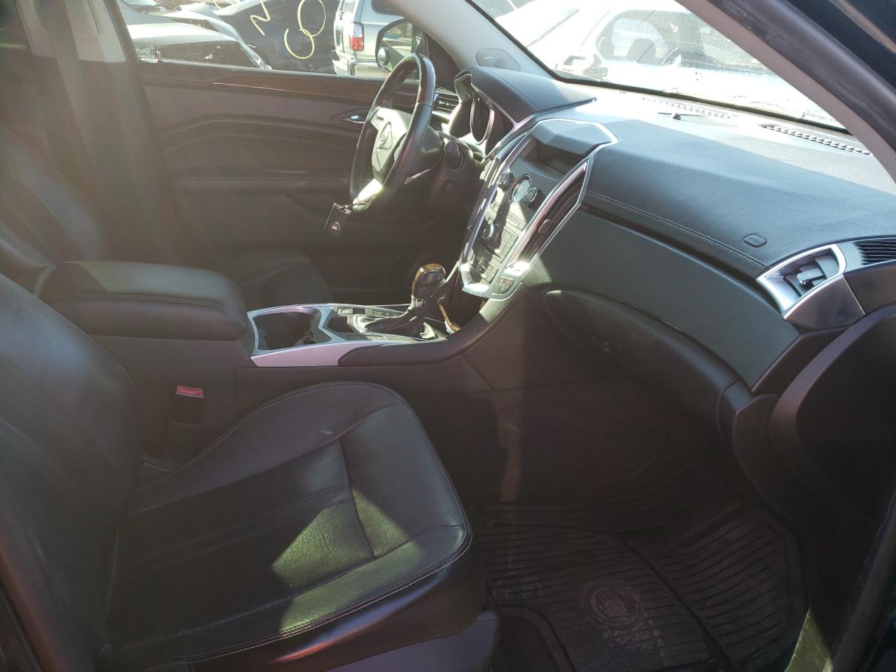 Photo 5 from auction – 2012 CADILLAC SRX PERFOR with VIN 3GYFNBE36CS559604