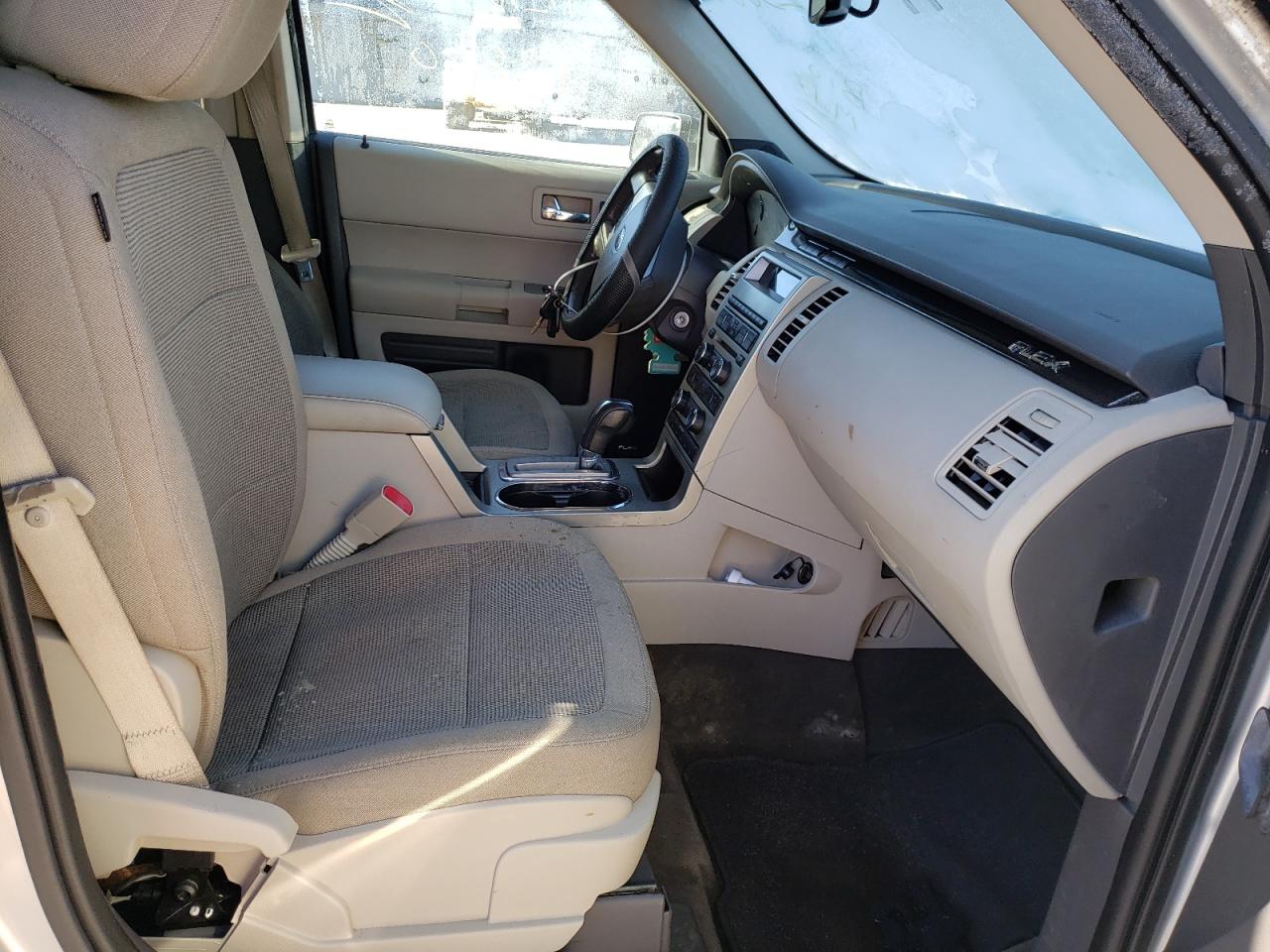 Photo 5 from auction – 2011 FORD FLEX SE with VIN 2FMGK5BC7BBD32155