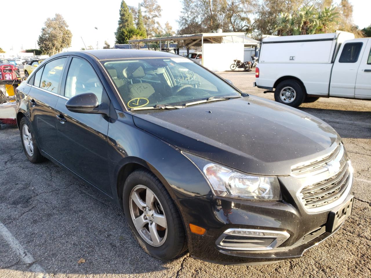 CHEVROLET CRUZE LT 2015 with VIN 1G1PC5SB7F7127922 - Photo from auction