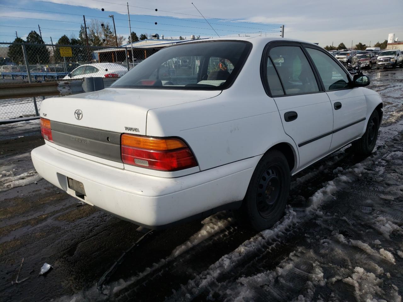 Photo 4 from auction – 1994 TOYOTA COROLLA LE with VIN 1NXAE09B7RZ218612