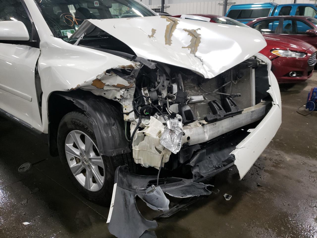 Photo 9 from auction – 2012 TOYOTA HIGHLANDER with VIN 5TDBK3EH7CS112573
