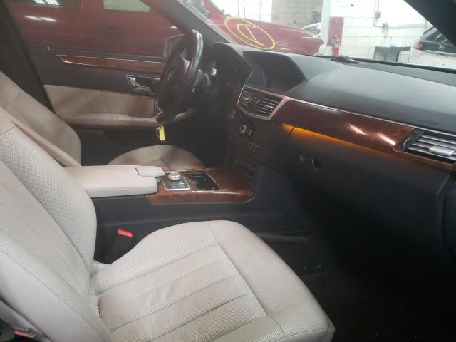 Photo 5 from auction – 2011 MERCEDES-BENZ E 550 4MAT with VIN WDDHF9AB9BA338635