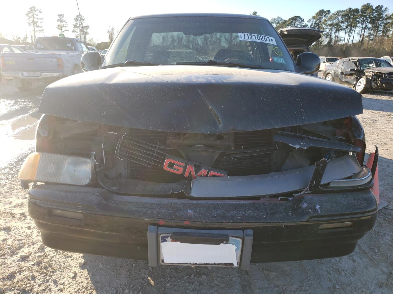 Photo 9 from auction – 1996 GMC SONOMA with VIN 1GTCS19X0T8519908