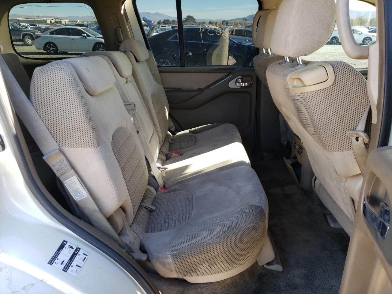 Photo 6 from auction – 2006 NISSAN PATHFINDER with VIN 5N1AR18U46C650010