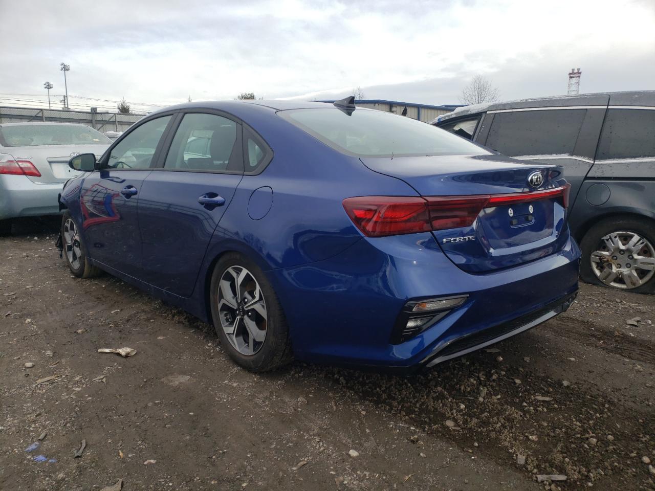 Photo 3 from auction – 2021 KIA FORTE FE with VIN 3KPF24AD3ME408230