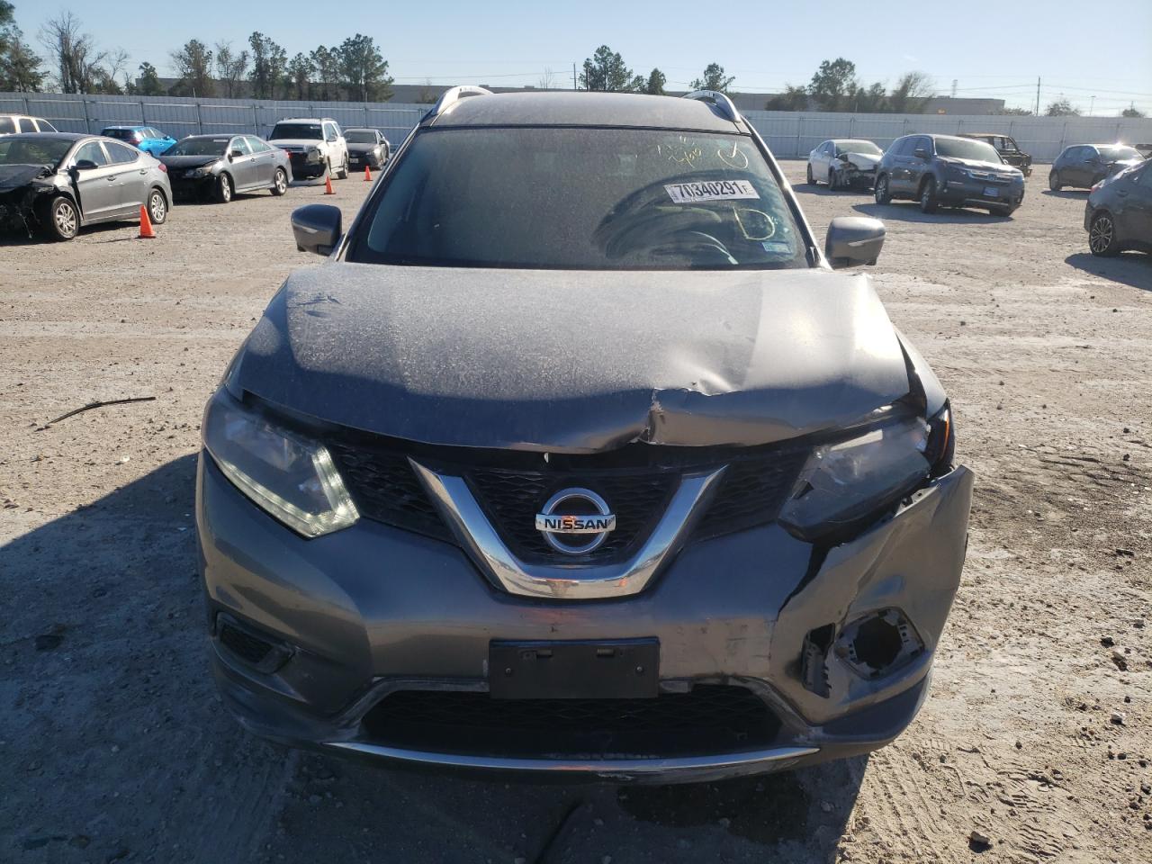 Photo 9 from auction – 2015 NISSAN ROGUE S with VIN KNMAT2MTXFP575492