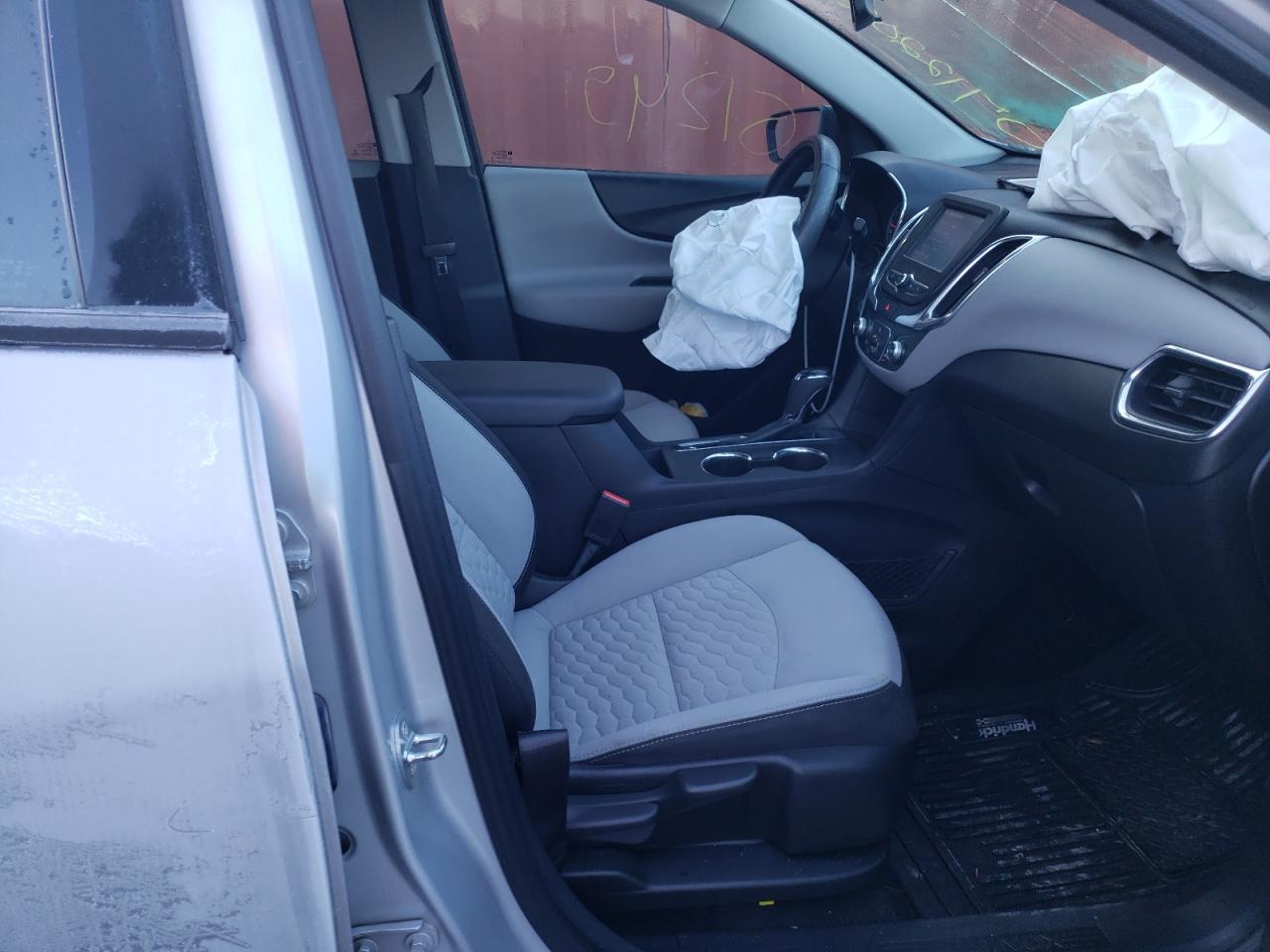 Photo 5 from auction – 2018 CHEVROLET EQUINOX LS with VIN 2GNAXHEVXJ6103087