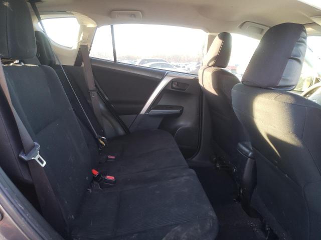 Photo 6 from auction – 2018 TOYOTA RAV4 LE with VIN JTMZFREV2JJ160004