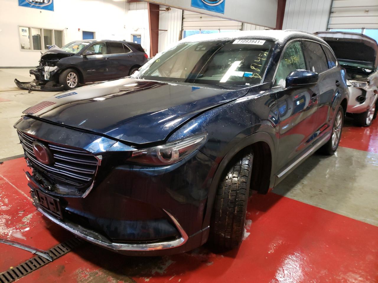 Photo 2 from auction – 2017 MAZDA CX-9 GRAND with VIN JM3TCBDYXH0140852
