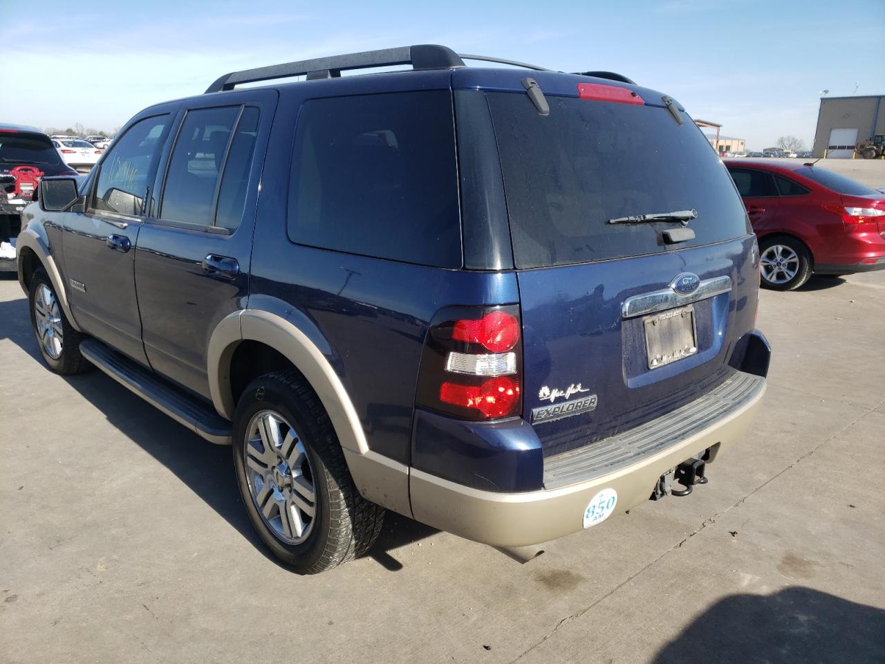 Photo 3 from auction – 2008 FORD EXPLORER E with VIN 1FMEU64E48UA79482