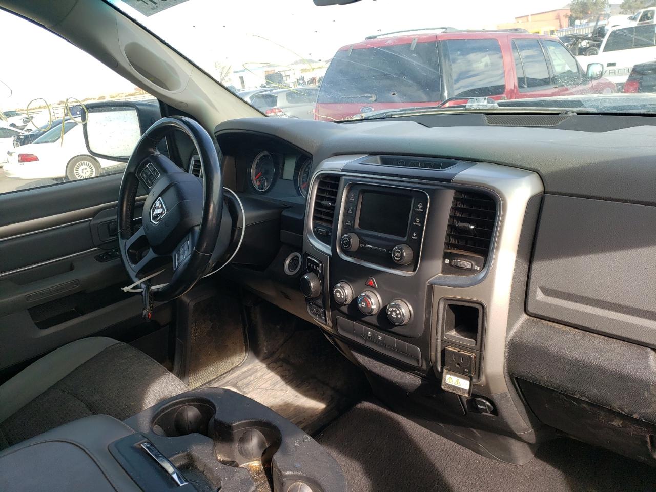 Photo 9 from auction – 2016 RAM 1500 SLT with VIN 1C6RR7GT0GS270762