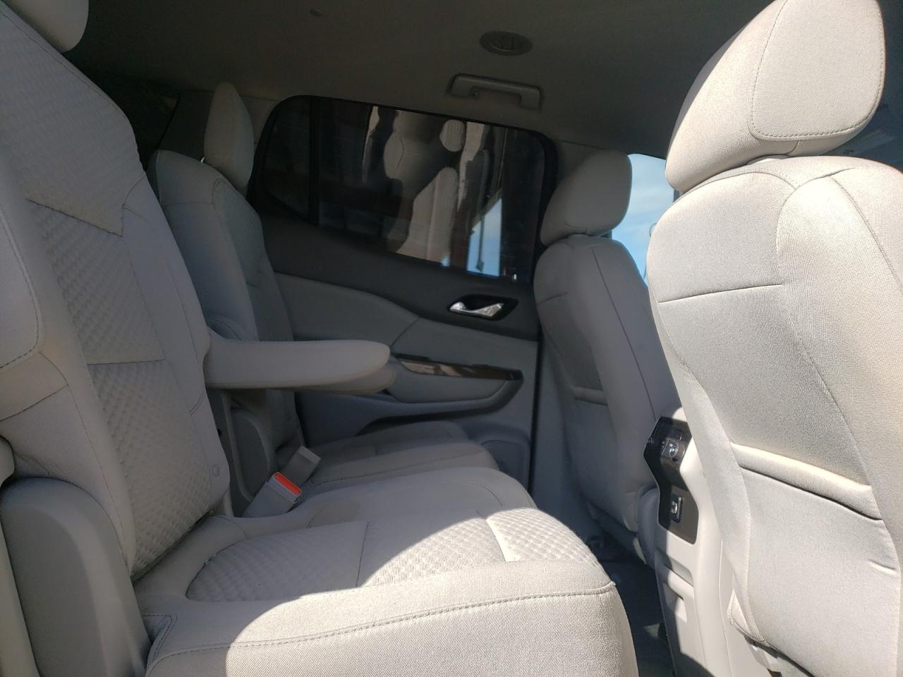 Photo 6 from auction – 2018 GMC ACADIA SLE with VIN 1GKKNLLS6JZ126101