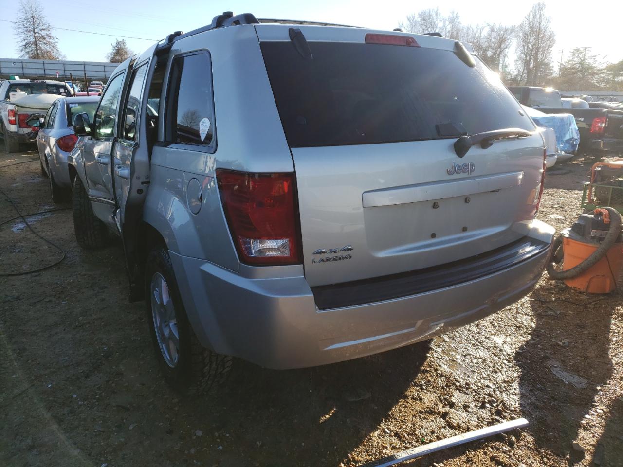 Photo 3 from auction – 2010 JEEP GRAND CHER with VIN 1J4PR4GK2AC119942