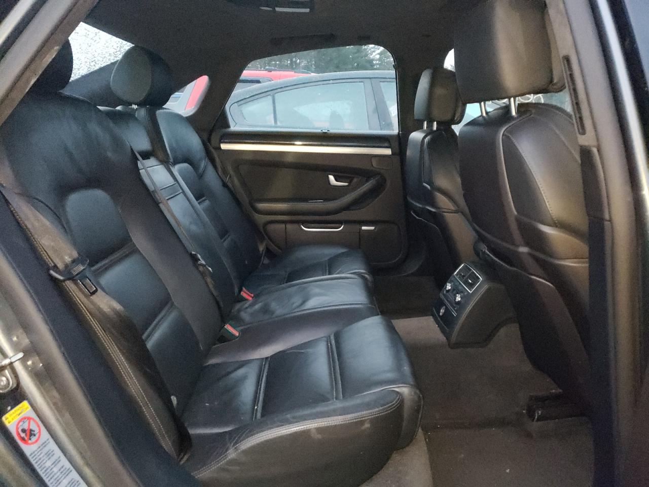 Photo 6 from auction – 2009 AUDI S8 QUATTRO with VIN WAUPN94E89N000822