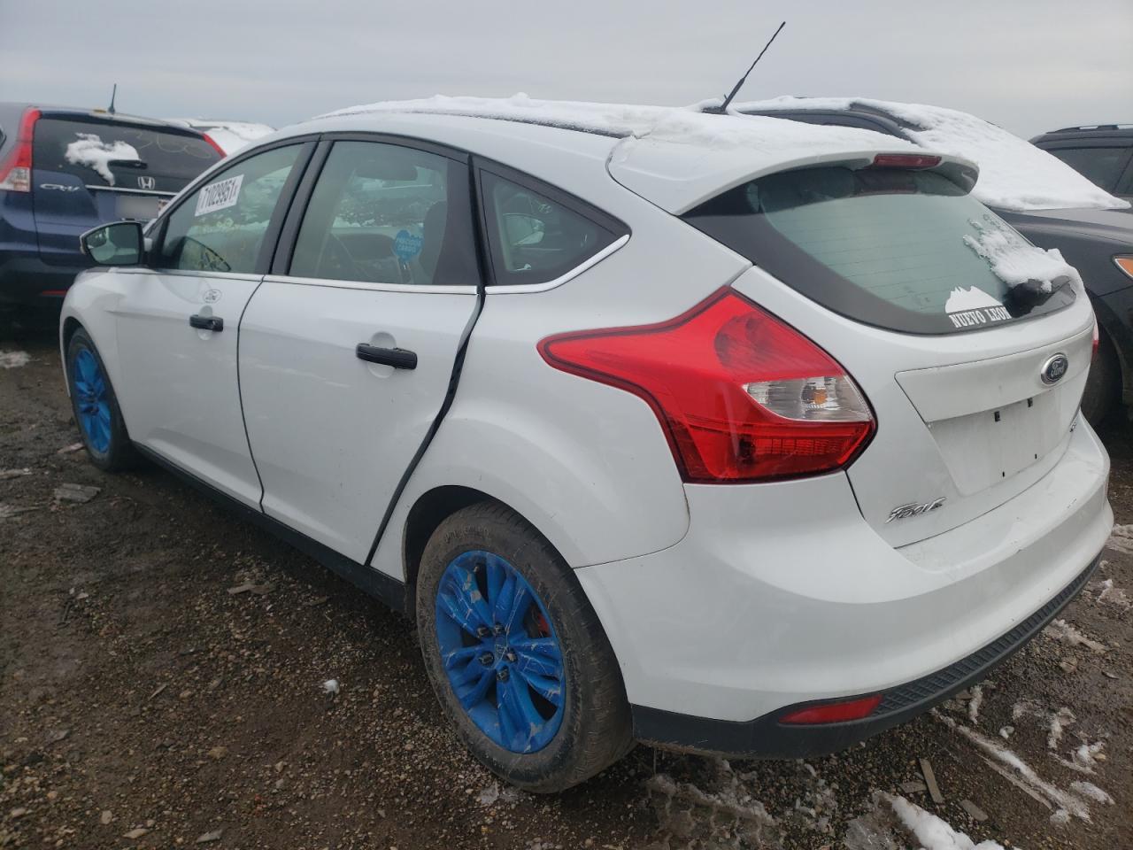 Photo 3 from auction – 2012 FORD FOCUS SEL with VIN 1FAHP3M21CL162871