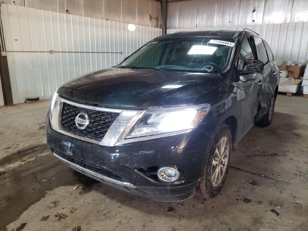 Photo 2 from auction – 2015 NISSAN PATHFINDER with VIN 5N1AR2MN1FC699606