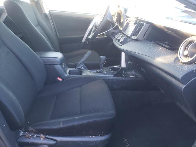 Photo 5 from auction – 2018 TOYOTA RAV4 LE with VIN JTMZFREV2JJ160004