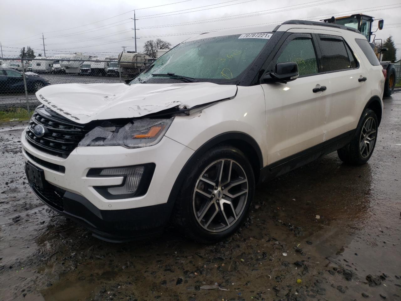 Photo 2 from auction – 2016 FORD EXPLORER S with VIN 1FM5K8GT1GGB30056