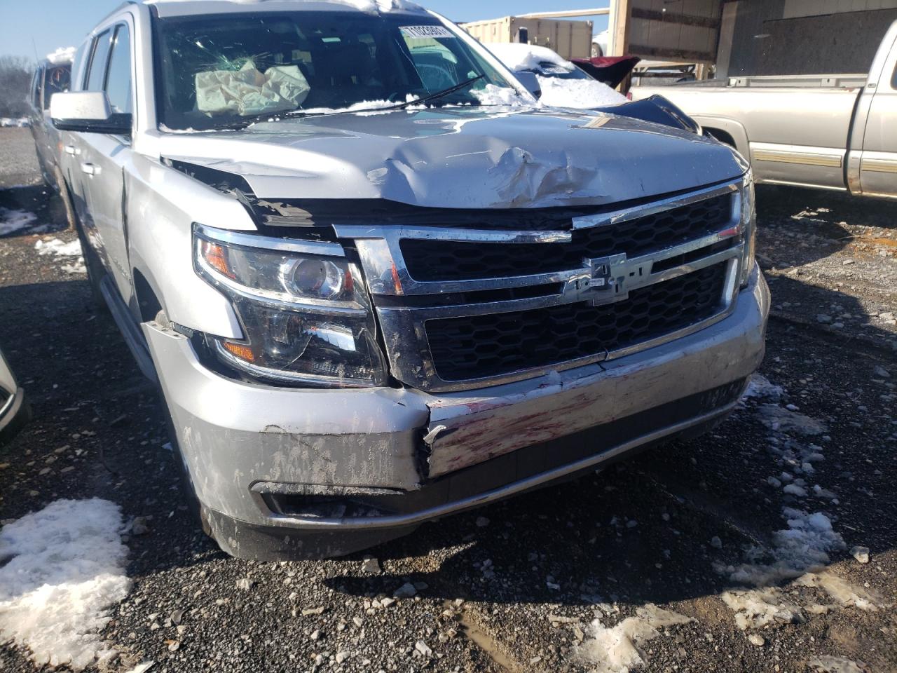 Photo 9 from auction – 2016 CHEVROLET SUBURBAN C with VIN 1GNSCHKC1GR111756