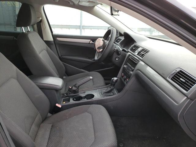 Photo 5 from auction – 2013 VOLKSWAGEN PASSAT S with VIN 1VWAP7A34DC041086