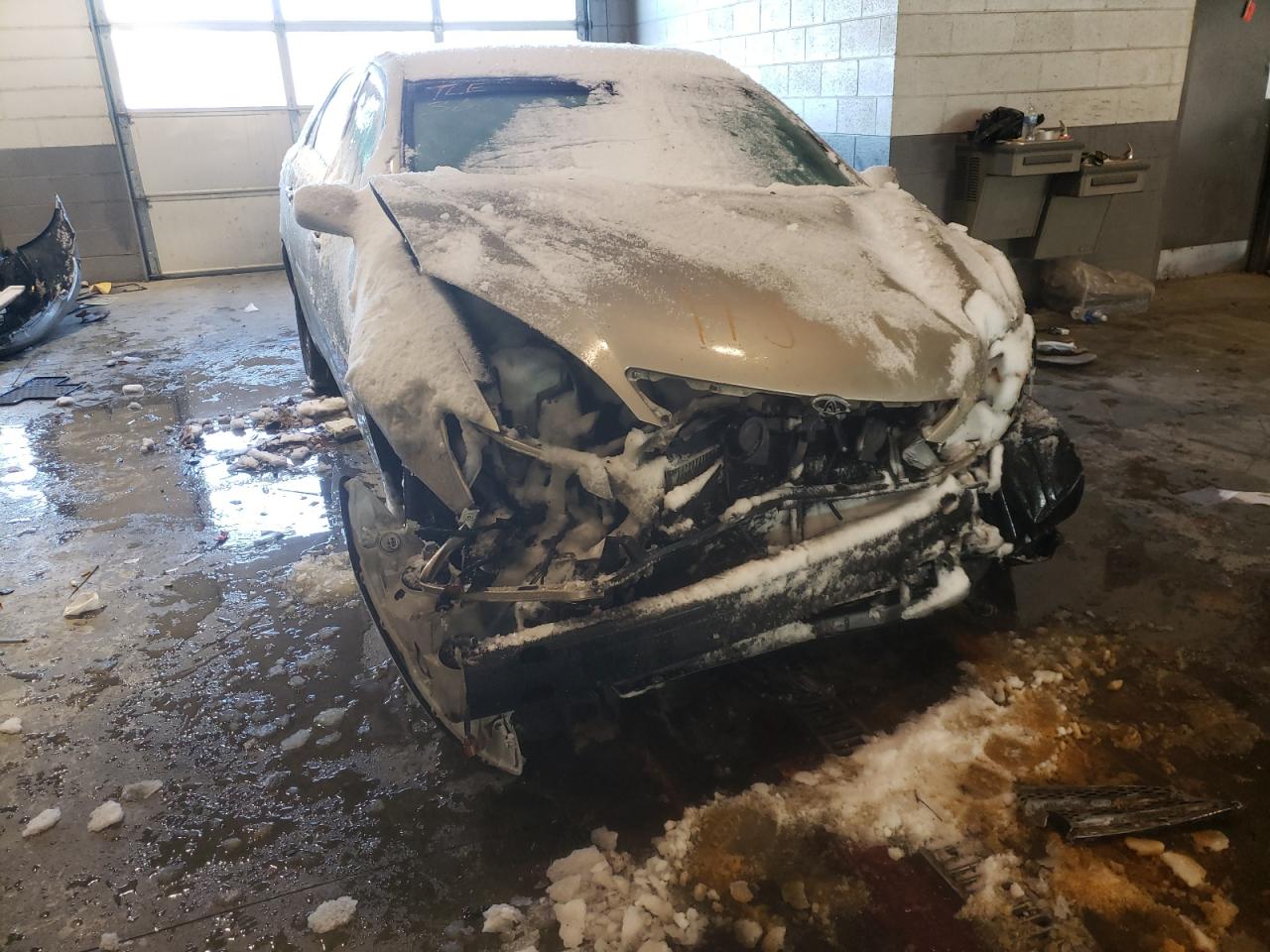 Photo 9 from auction – 2004 TOYOTA CAMRY with VIN 4T1BE32K54U882903