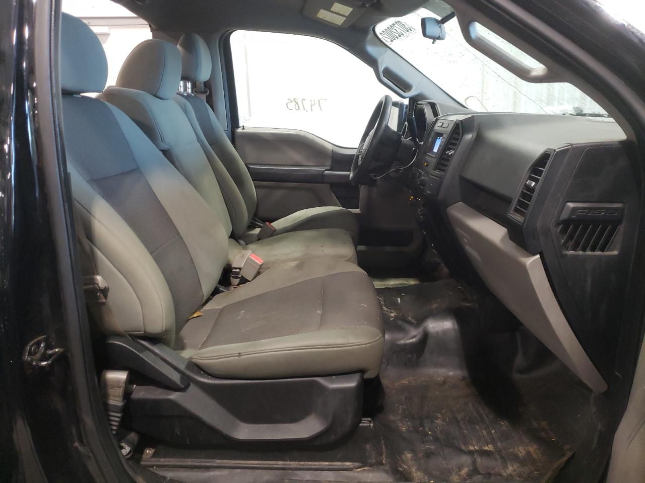 Photo 5 from auction – 2018 FORD F150 with VIN 1FTMF1CB6JFB63141
